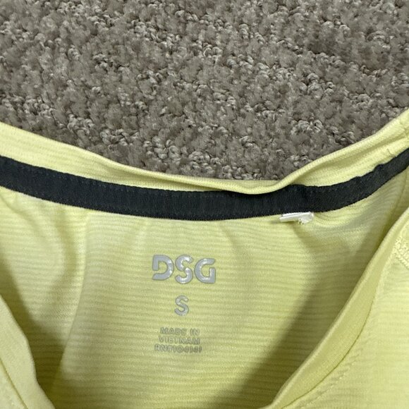 DSG T-Shirt Yellow Short Sleeve Men’s Size Small - Picture 3 of 11